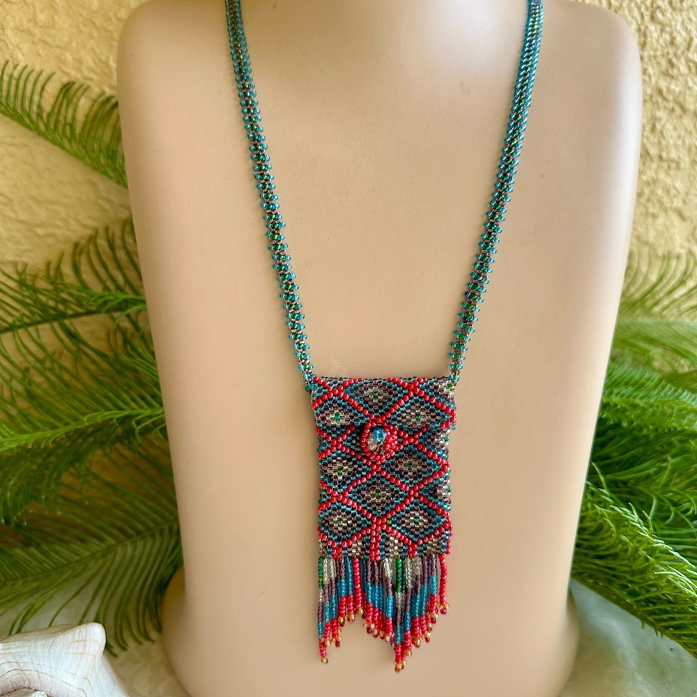 Beaded mini purse necklace